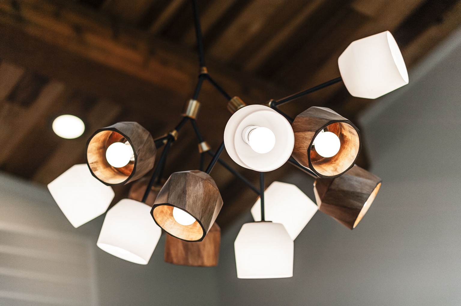 Chandelier detail at 199 Deer Path Ct