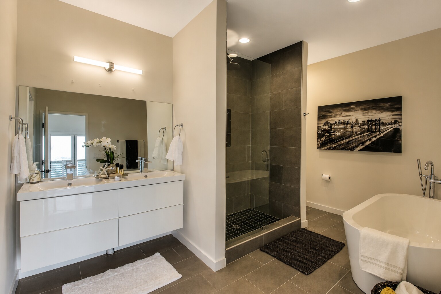 33rd Avenue project photo 2 of 15