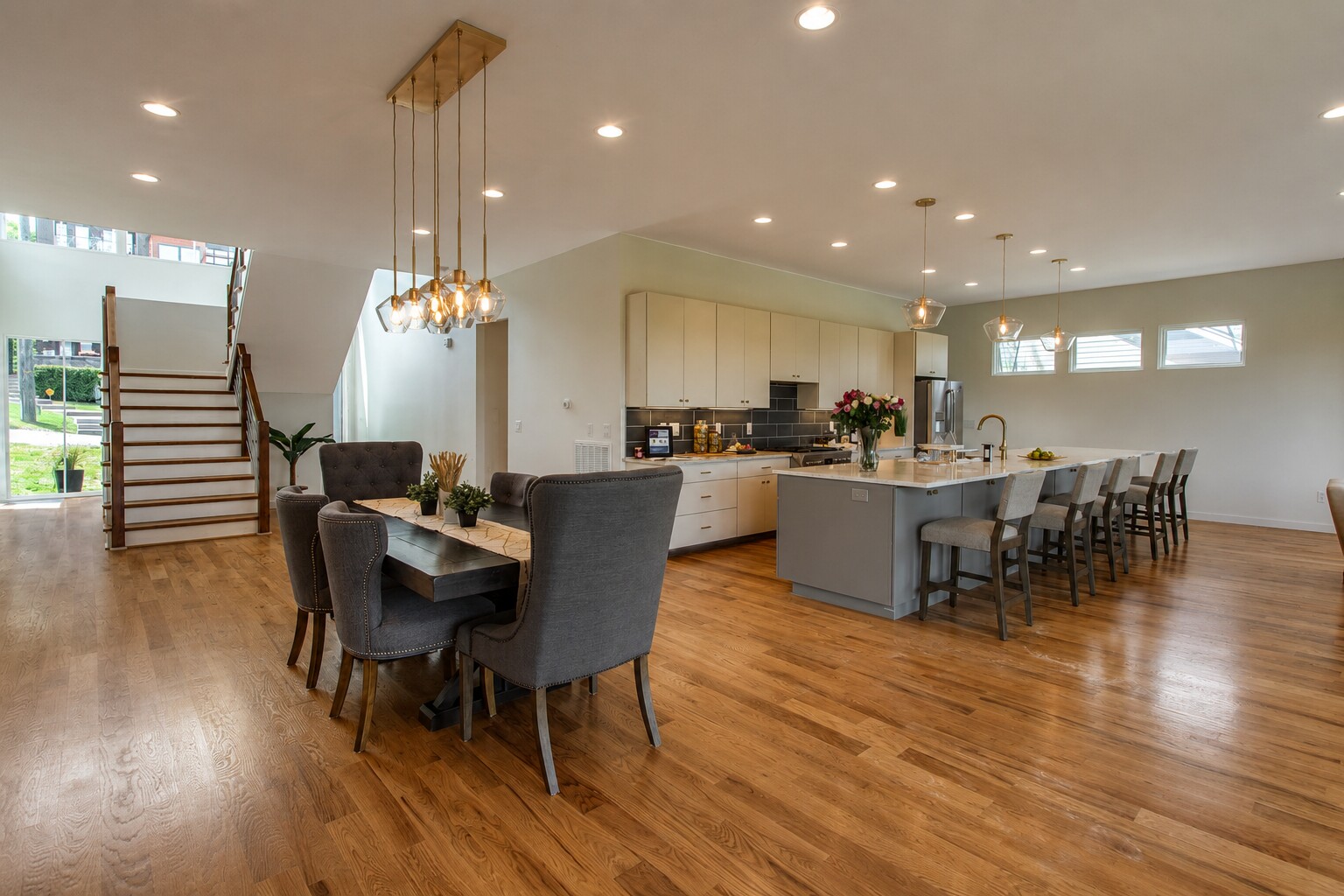 33rd Avenue project photo 8 of 15